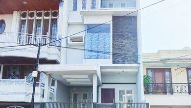 Jual Rumah Megah LT 102 m2 Area Kelapa Gading, Jakarta Utara