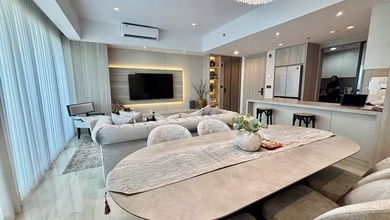 Dijual Unit Istimewa Apartemen Mewah Holland Village Private Lift