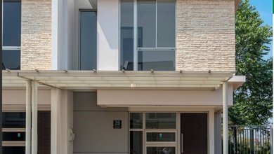 Rumah Baru Cluster Virginia Pik 2 Blue Ivy Hoek Luas 7,5x10