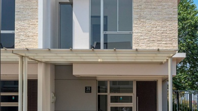 Rumah Baru Cluster Atlanta Pik 2 Blue Ivy Hoek Luas 7,5x10