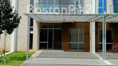 Rumah Premium Luas 120 Jual area Pantai Indah Kapuk 2, Jakarta Utara