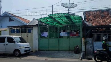Sewa Rumah Di Jl Masjid Pekojan Luas 5x50 M2 3 Br Semifurnish