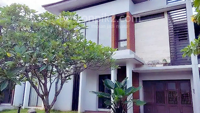 Jual Cicil 31 Juta Atau 5,3m Rumah Ritzone Bsd 300 M2 12x25 5 Bedroom Fullyfurnish - Sell House Ritzone Bsd 300 M2 12x25 5 Bedroom Furnished
