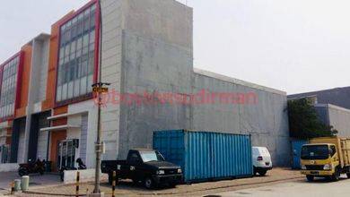 Gudang Sedayu Bizpark Cakung Hoek Corner 750 M2 21x36 Kantor 3 Lantai