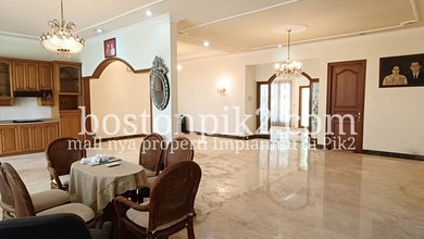 Jual Pinggir Jalan Rumah Mewah Bagus SHM di Jalan Tebet Barat Raya No.660, Tebet Barat, Tebet, Kota Jakarta Selatan, DKI Jakarta, Indonesia, 12810, Tebet