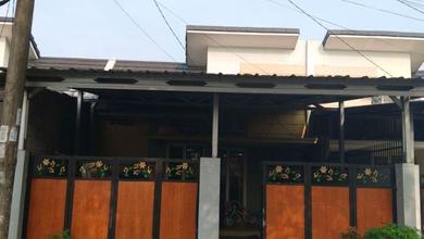 Dijual Rumah Perumnas Sentraland Jl.jeruk Raya KT 2 KM 2 Gudang 1 Dapur 2 Bagus,Rapih dan Bersih,Pinggir Jalan Bagus Buat Usaha LT 102 LB 72