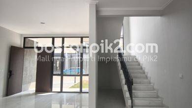 Rumah Elit Luas 200 m2, di Pantai Indah Kapuk 2, Jakarta Utara