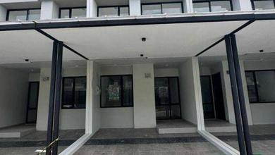 Disewakan Milenial Pik2 Cluster Florida 06 Uk 4,5X12,5M² 2 Lantai Bagus dan Rapih