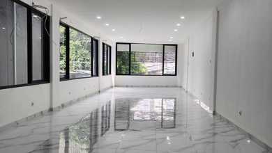 Disewakan. Ruko. 4 LT. Baru. Renovasi. Jl. Kaji. Jakarta. Pusat