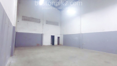 Sewa Gudang Sedayu Bizpark Cakung 216 M2 9X24 Hadap Timur - Rent Warehouse East Jakarta Sedayu Bizpark Cakung 216 Sqm 9X24 East View