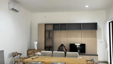Sewa Rumah Milenial 8X15 Cluster Georgia Pik 2 Fullyfurnished Cantik